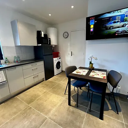 Maisonnette 2 Pers Confort Pres De Paris *