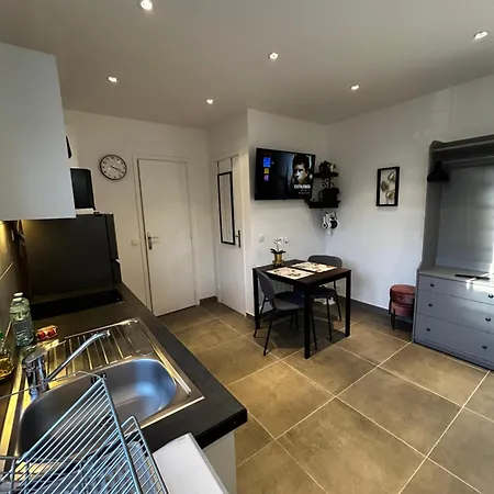Maisonnette 2 Pers Confort Pres De Paris *
