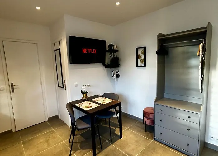 Ferienhaus Maisonnette 2 Pers Confort Pres De Paris Bobigny